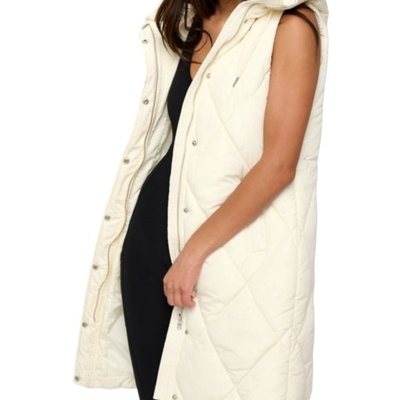 Women's Cream Long Puffer Vest with Hood NWOT - (#0268) - Picture 3 of 4